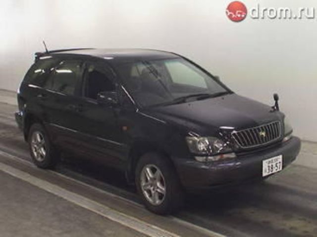 2000 Toyota Harrier