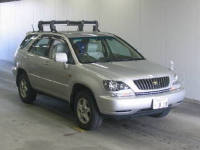 2000 Toyota Harrier