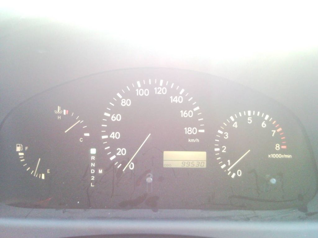 2000 Toyota Harrier