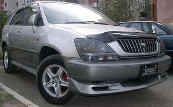 2000 Toyota Harrier