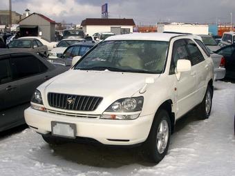 2000 Toyota Harrier