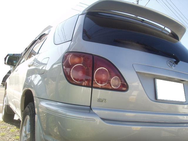 2000 Toyota Harrier Photos