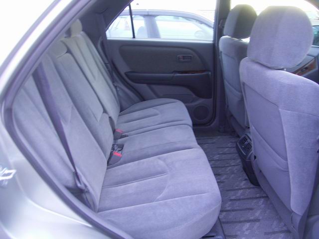 2000 Toyota Harrier Photos