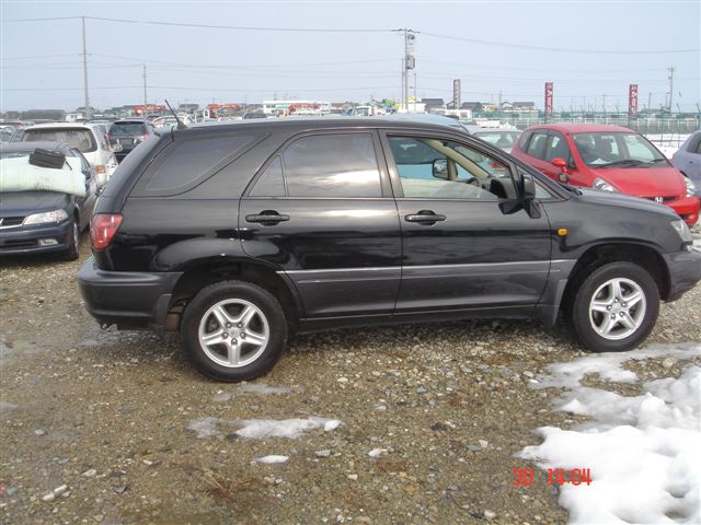 Toyota harrier 2000 год