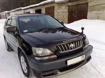 2000 Toyota Harrier Photos