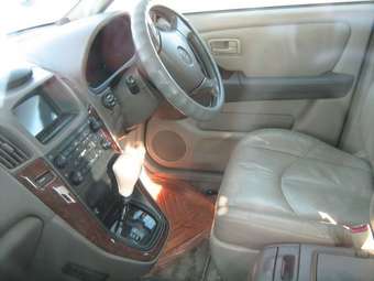 2000 Toyota Harrier For Sale