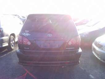 2000 Toyota Harrier Pictures