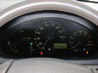 2000 Toyota Harrier Photos