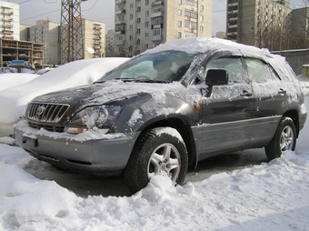 2001 Toyota Harrier