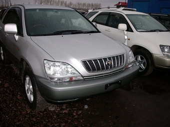 2001 Toyota Harrier