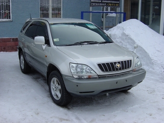 2001 Toyota Harrier