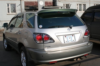 2001 Toyota Harrier