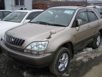 2001 Toyota Harrier