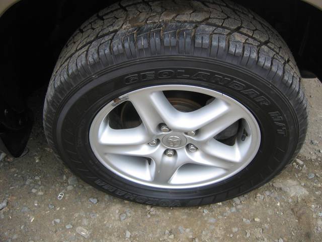 2001 Toyota Harrier