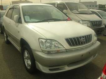 2001 Toyota Harrier