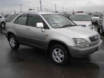 2001 Toyota Harrier