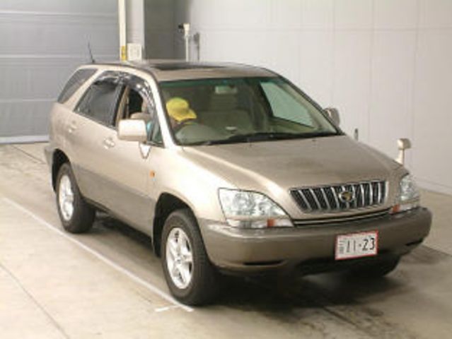 2001 Toyota Harrier