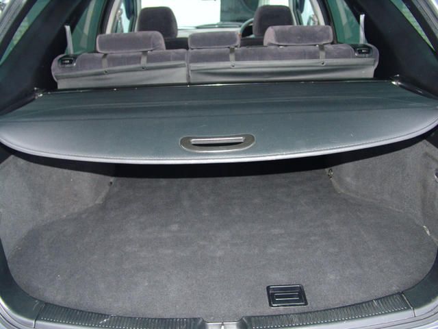 2001 Toyota Harrier