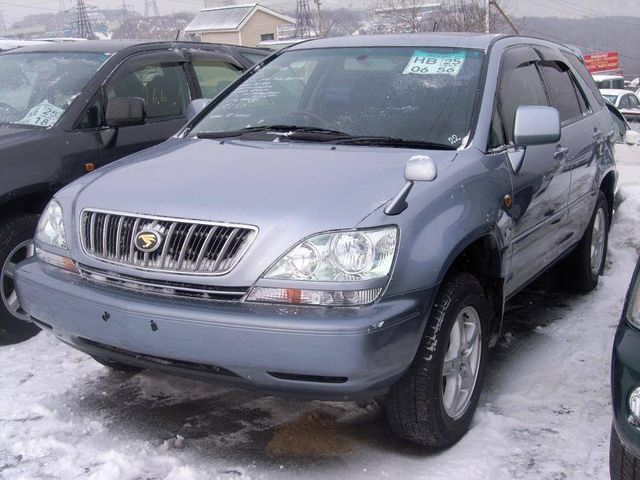 2001 Toyota Harrier