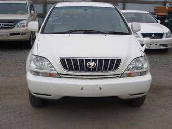 2001 Toyota Harrier