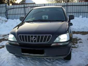2001 Toyota Harrier