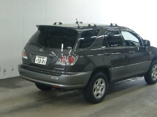 2001 Toyota Harrier Pics