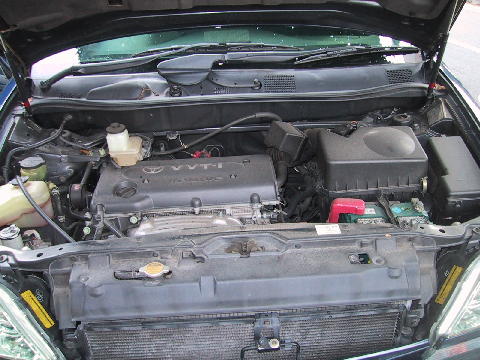 2001 Toyota Harrier Images