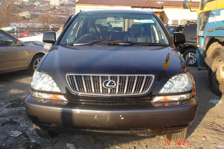 2001 Toyota Harrier Pictures