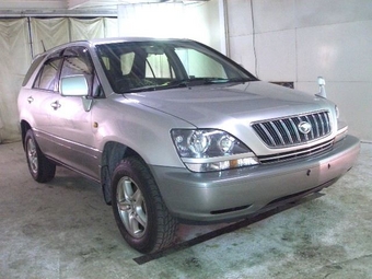 2001 Toyota Harrier