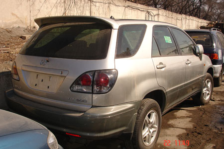 2001 Toyota Harrier Pictures