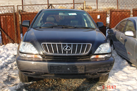 2001 Toyota Harrier Photos