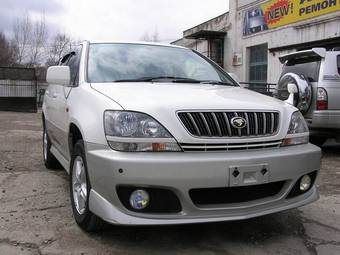 2001 Toyota Harrier Pictures