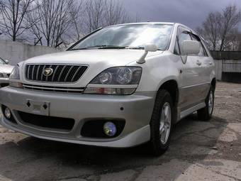 2001 Toyota Harrier Pics