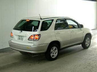 2001 Toyota Harrier Photos