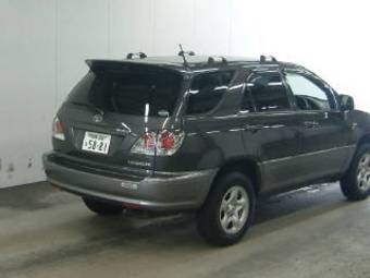 2001 Toyota Harrier Photos