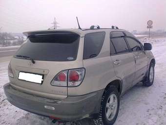 2001 Toyota Harrier Pictures