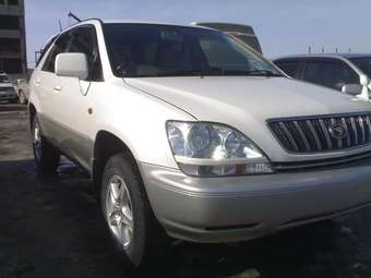 2001 Toyota Harrier Wallpapers