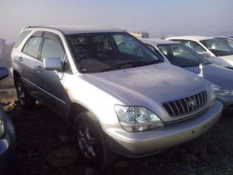 2001 Toyota Harrier Pictures