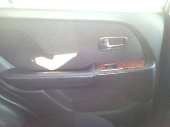 2001 Toyota Harrier Pictures