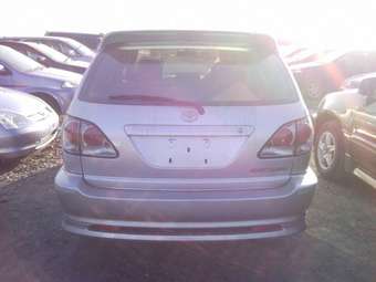 2001 Toyota Harrier Photos