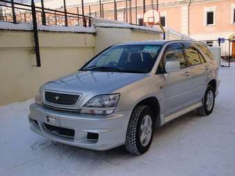 2001 Toyota Harrier Pictures