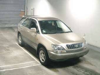 2001 Toyota Harrier Pics
