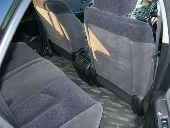2001 Toyota Harrier Pictures
