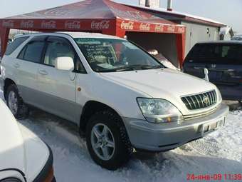 2001 Toyota Harrier Photos