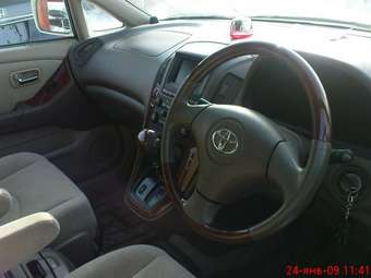 2001 Toyota Harrier Wallpapers