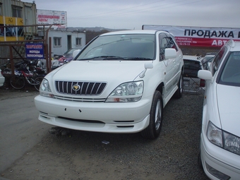 2002 Toyota Harrier