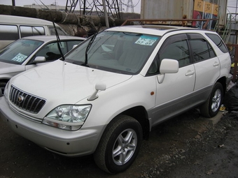 2002 Toyota Harrier