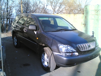 2002 Toyota Harrier