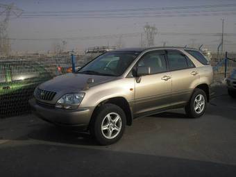 2002 Toyota Harrier