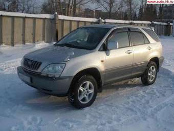 2002 Toyota Harrier